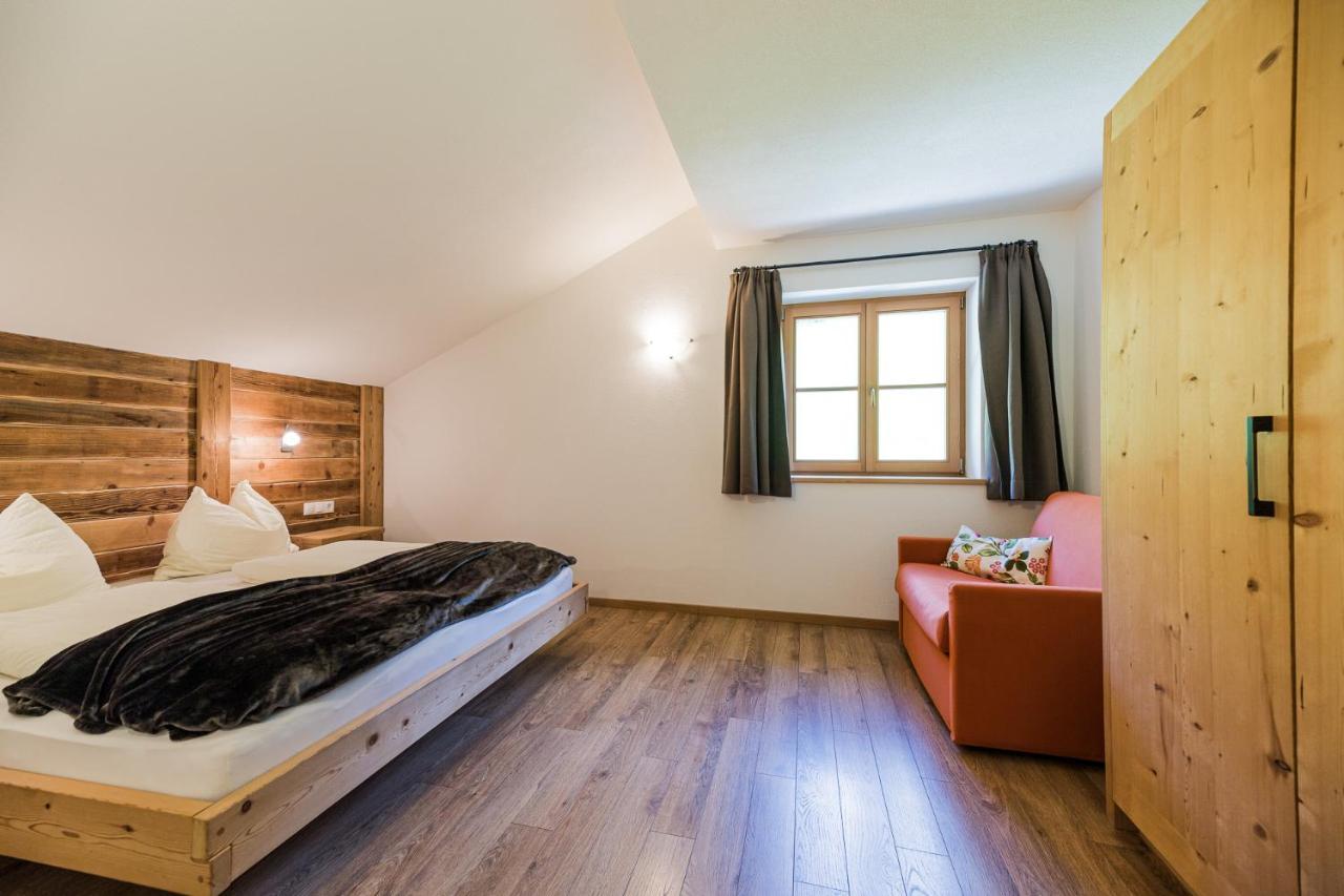 Haubenthal Apartment Villabassa Luaran gambar