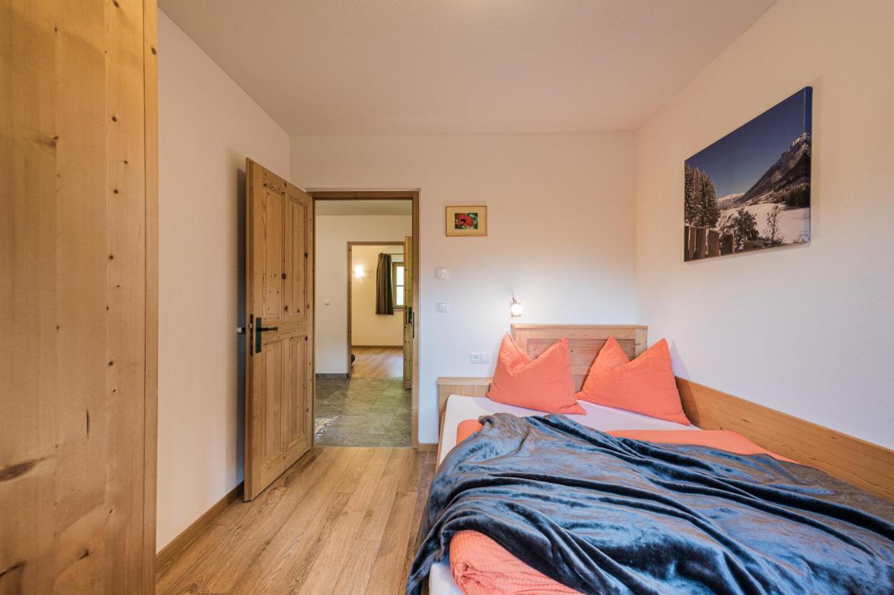 Haubenthal Apartment Villabassa Luaran gambar