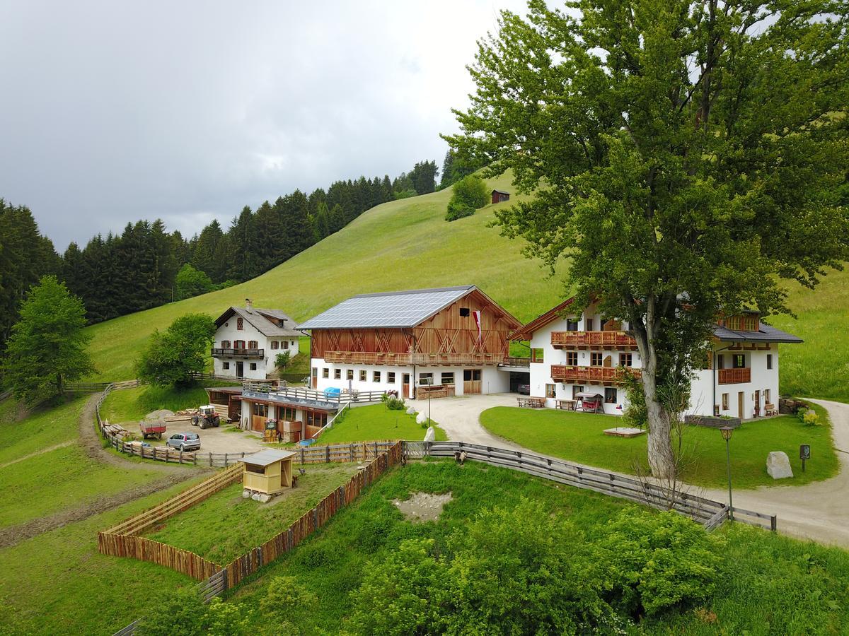 Haubenthal Apartment Villabassa Luaran gambar